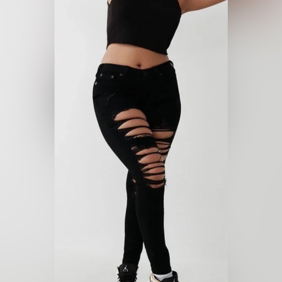 True Religion Denim - True Religion JENNIE MID RISE CURVY SKINNY  Black Destroyed Denim Jean Size 26